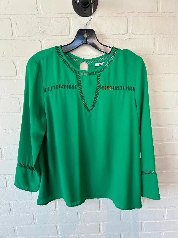 women's tops for those who prefer classic over trendy stylesTop Long Sleeve By Collective Concepts In Green, Size: S