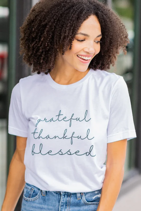 cozy women's tops for fall and winterAlways Give Thanks White Graphic Tee