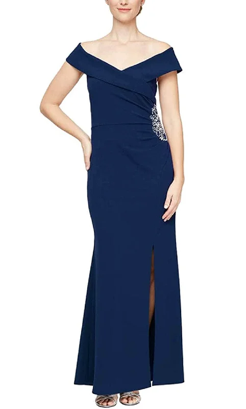 women's bell-sleeved dressesSLNY 9137212 - V-Neck Beaded Appliqued Evening Dress