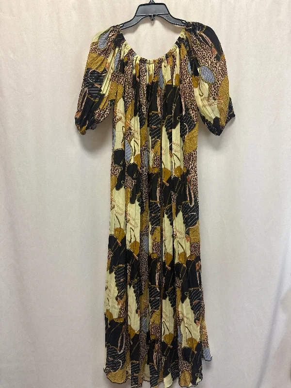 Button-Down DressDress Casual Maxi By Clothes Mentor In Animal Print, Size: S