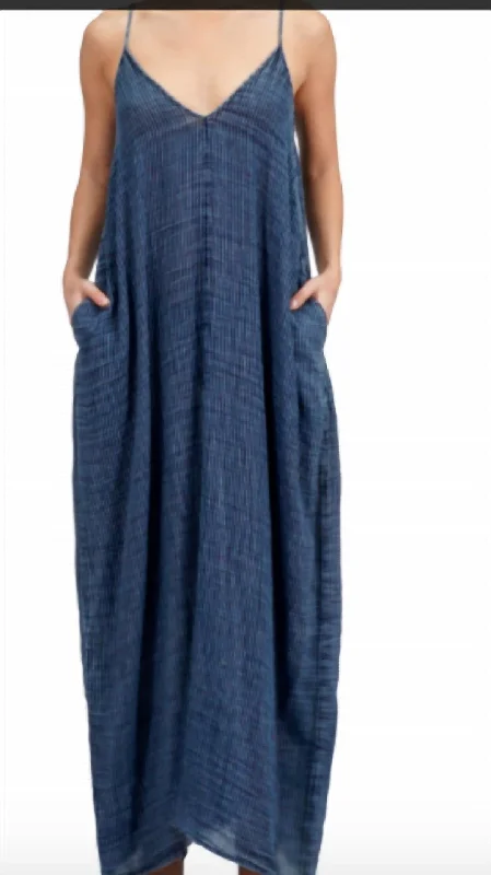 women's easy-to-wear dressesMaxi Dress In Denim/natural Stripe