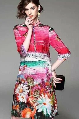 women's bell-sleeved dressesScene Print Silk Midi Dress