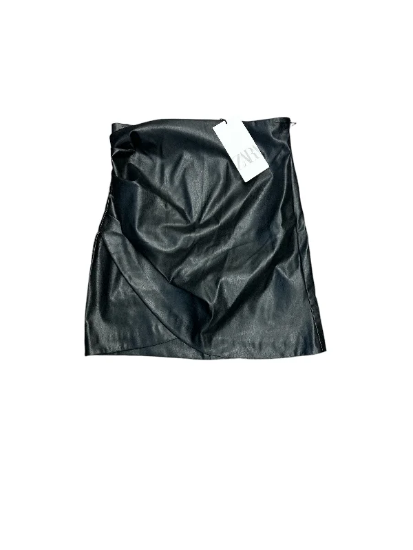 women's solid-color skirtsSkirt Mini & Short By Zara In Black, Size: S